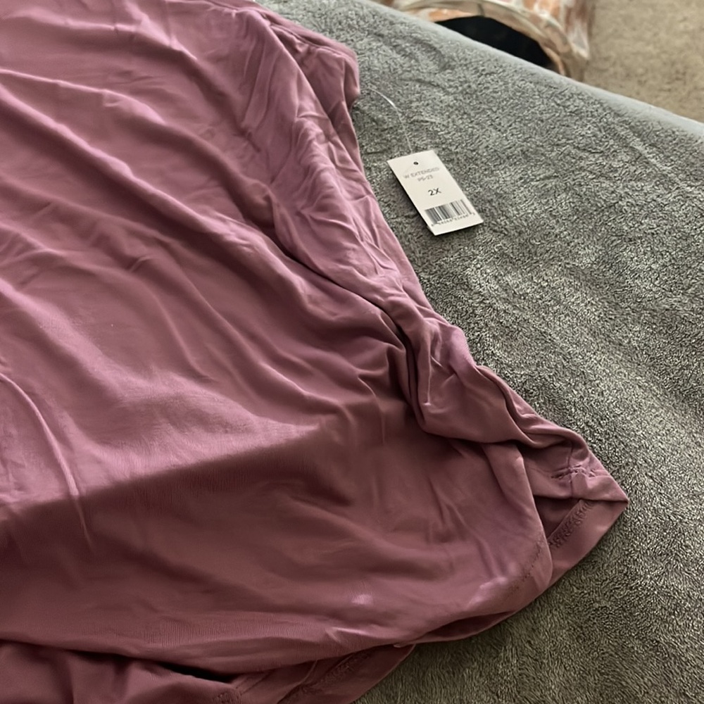 Tank top - Picture 2 of 2